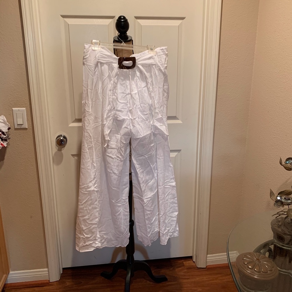 Kamana white wide leg pants with faux belt